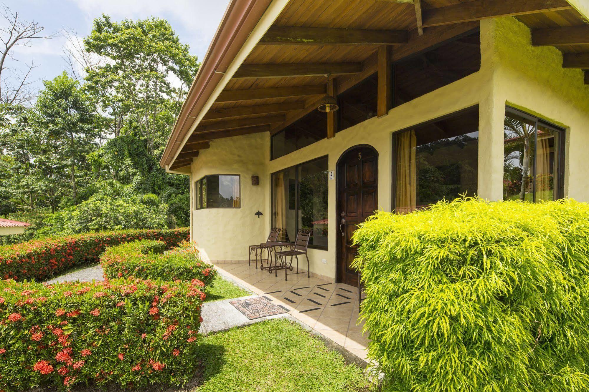 Hotel Arenal Volcano 3*