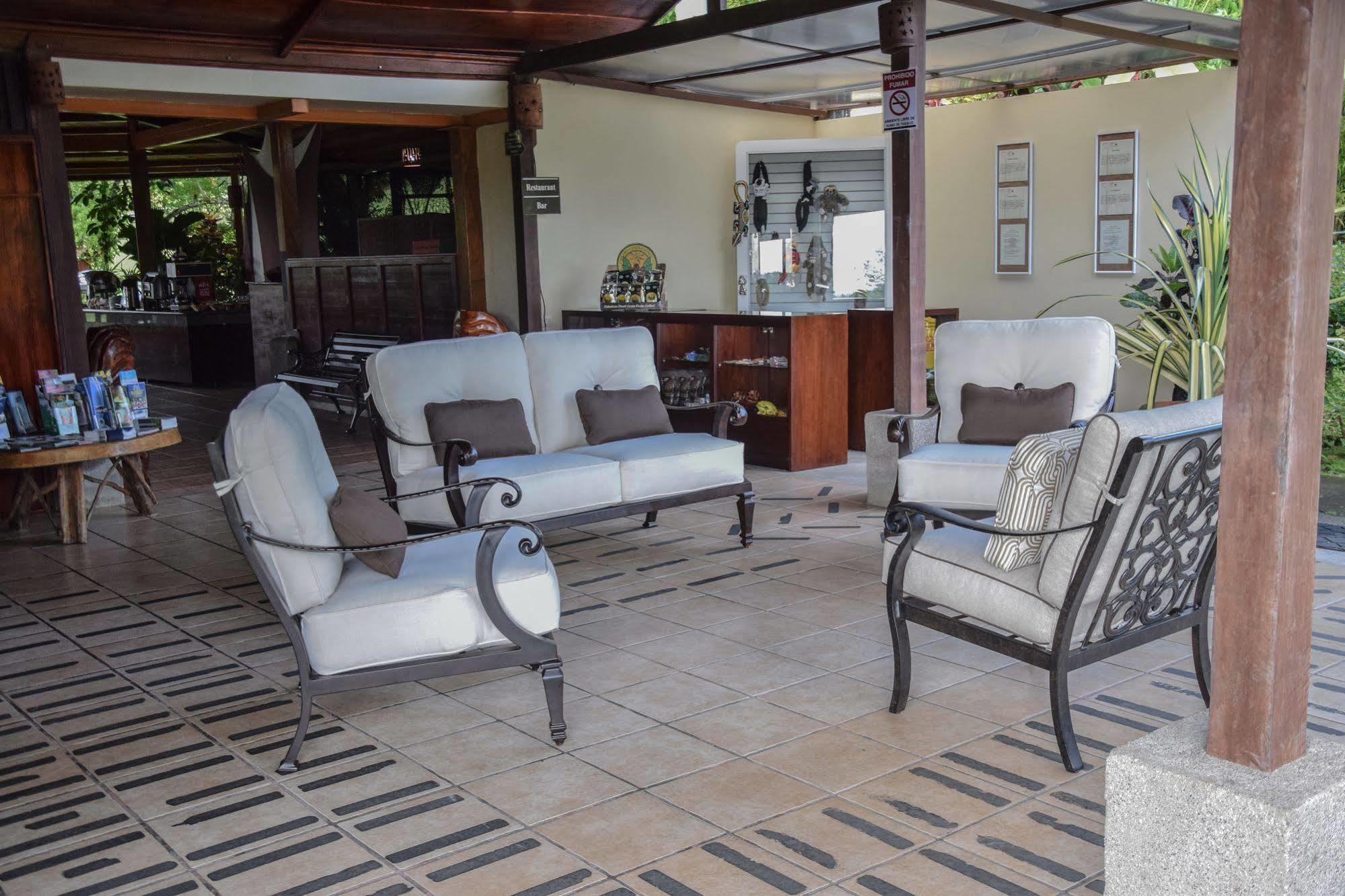 Arenal Volcano Hotel 3*