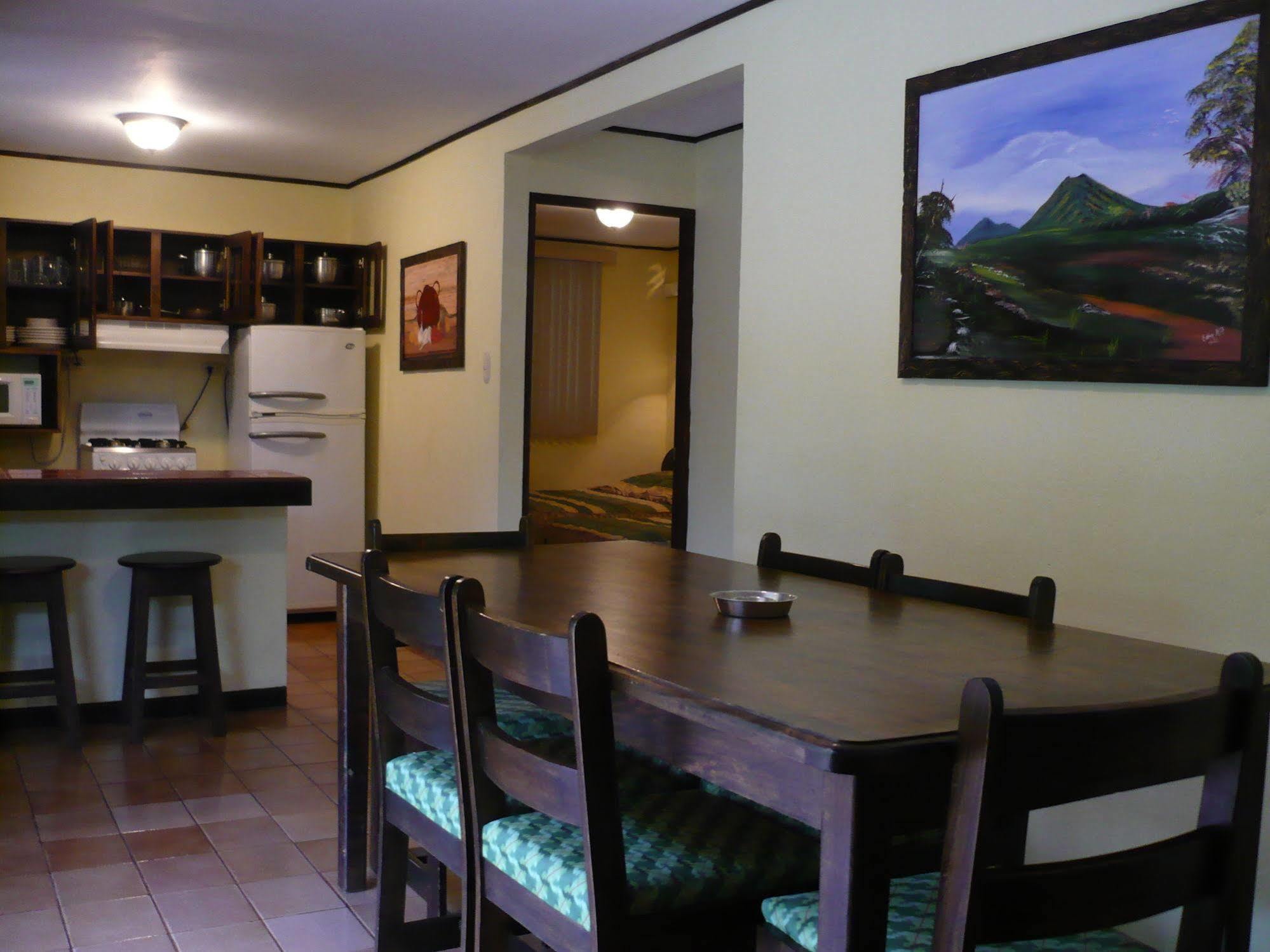Mangaby Hotel Playa Hermosa (Guanacaste)