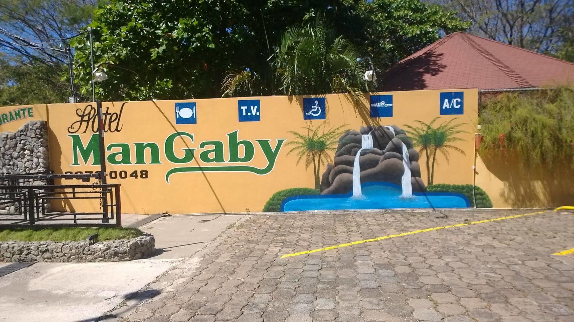 Mangaby 3*