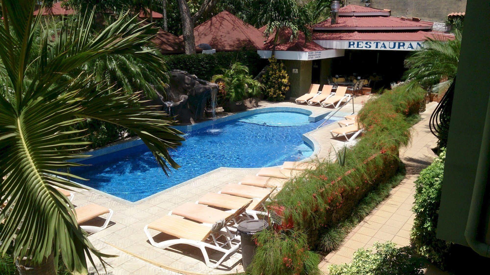 Mangaby 3* Playa Hermosa (Guanacaste)