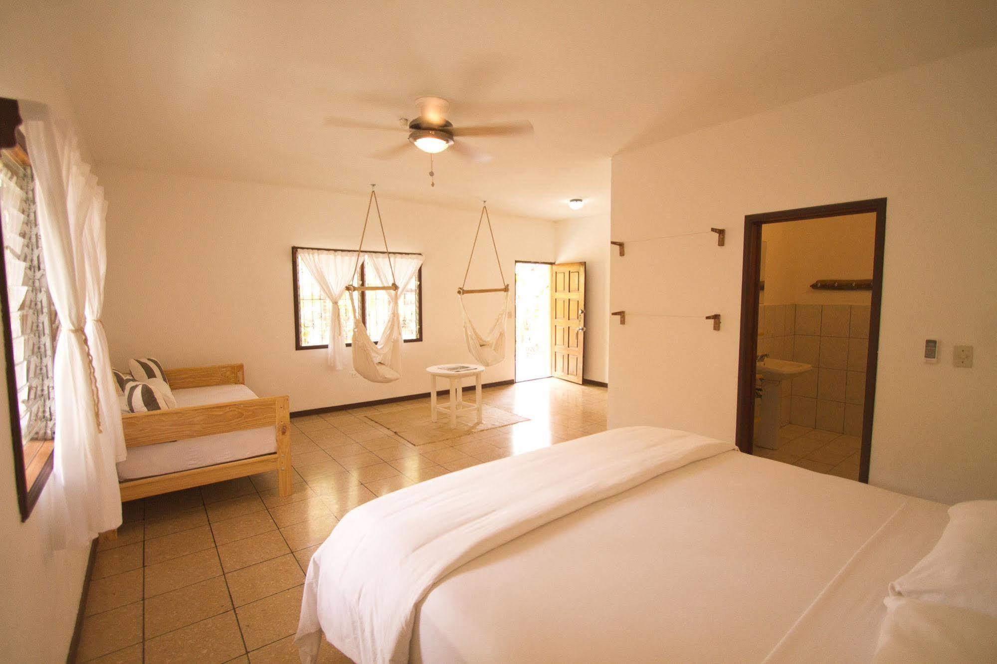 The Sunset Shack 3* Nosara