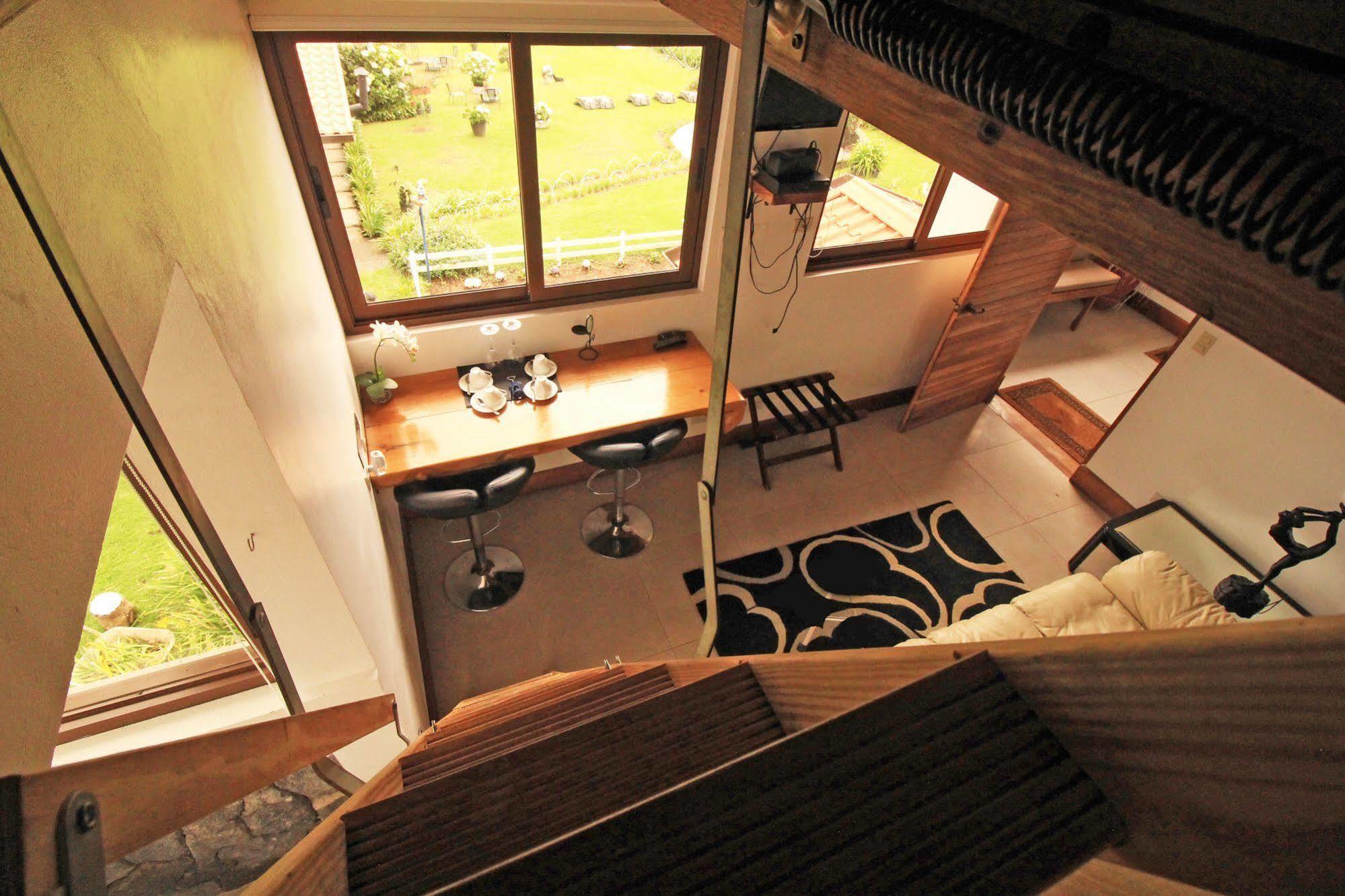 Altura Hotel 3*