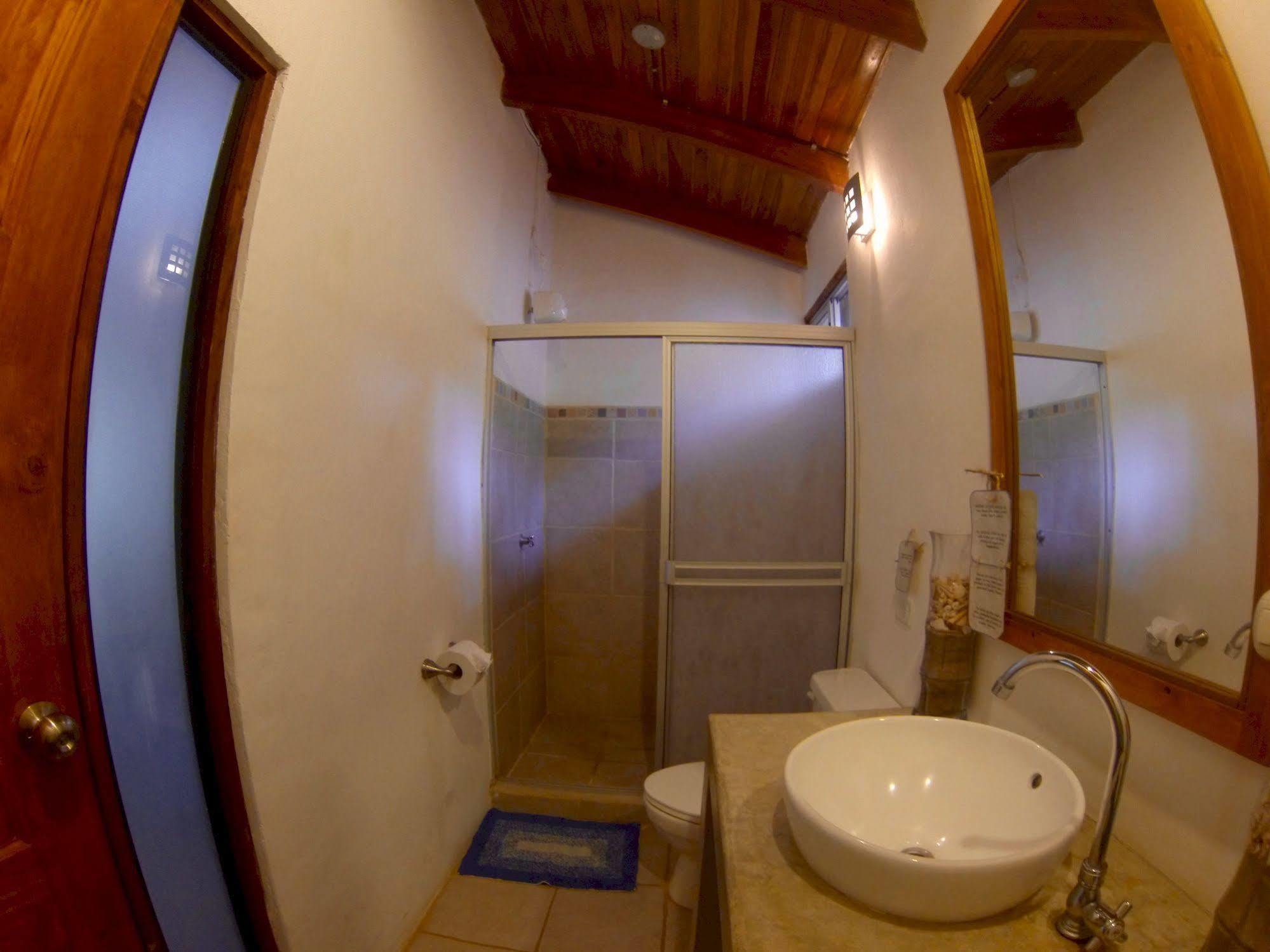Indra Bed & Breakfast 3*