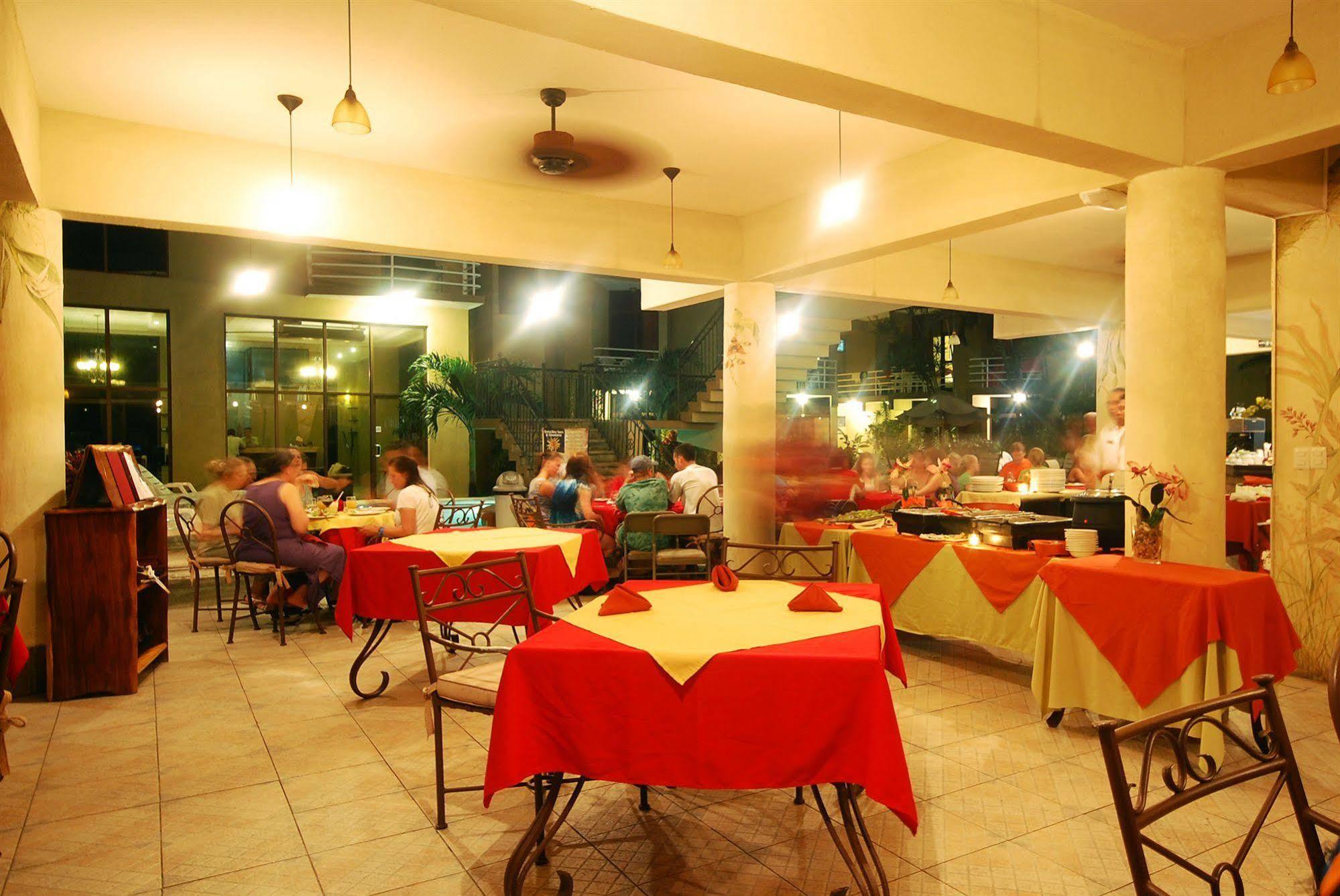 Hotel Paradise Front Jaco