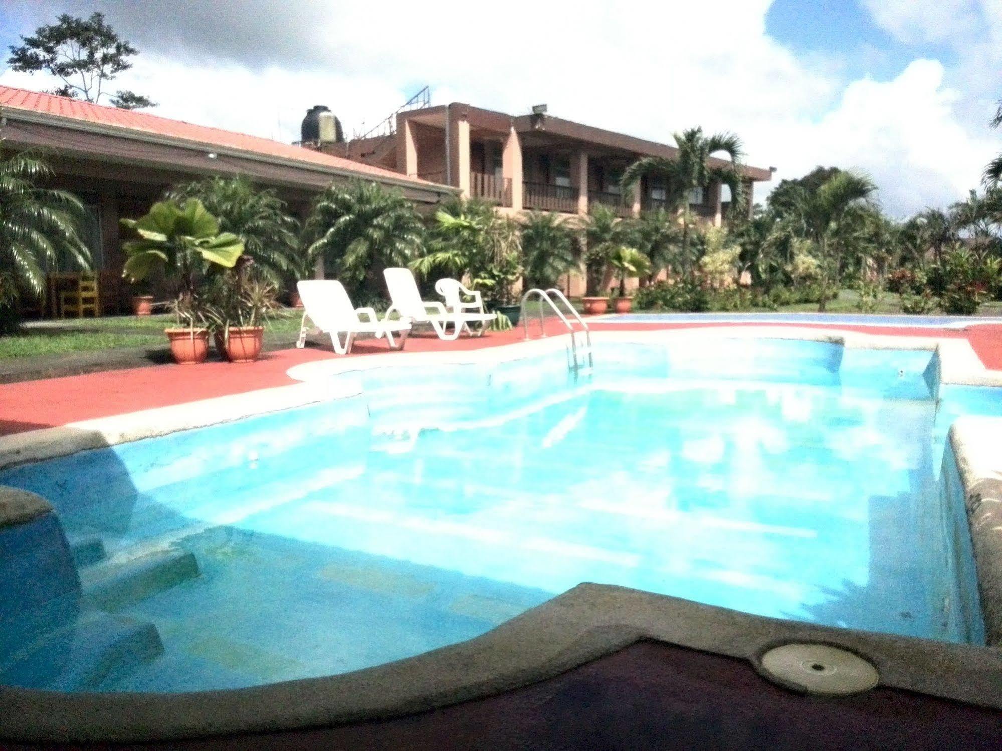 Fuego Hotel
