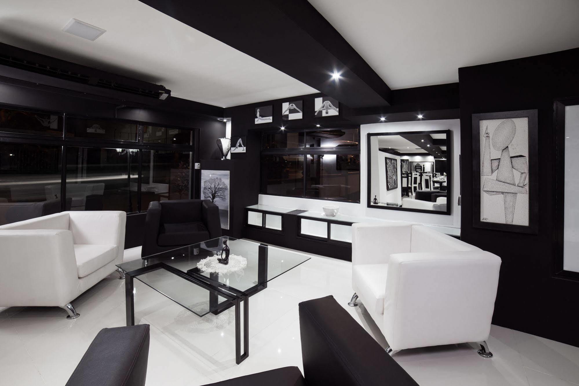Tournon Hotel