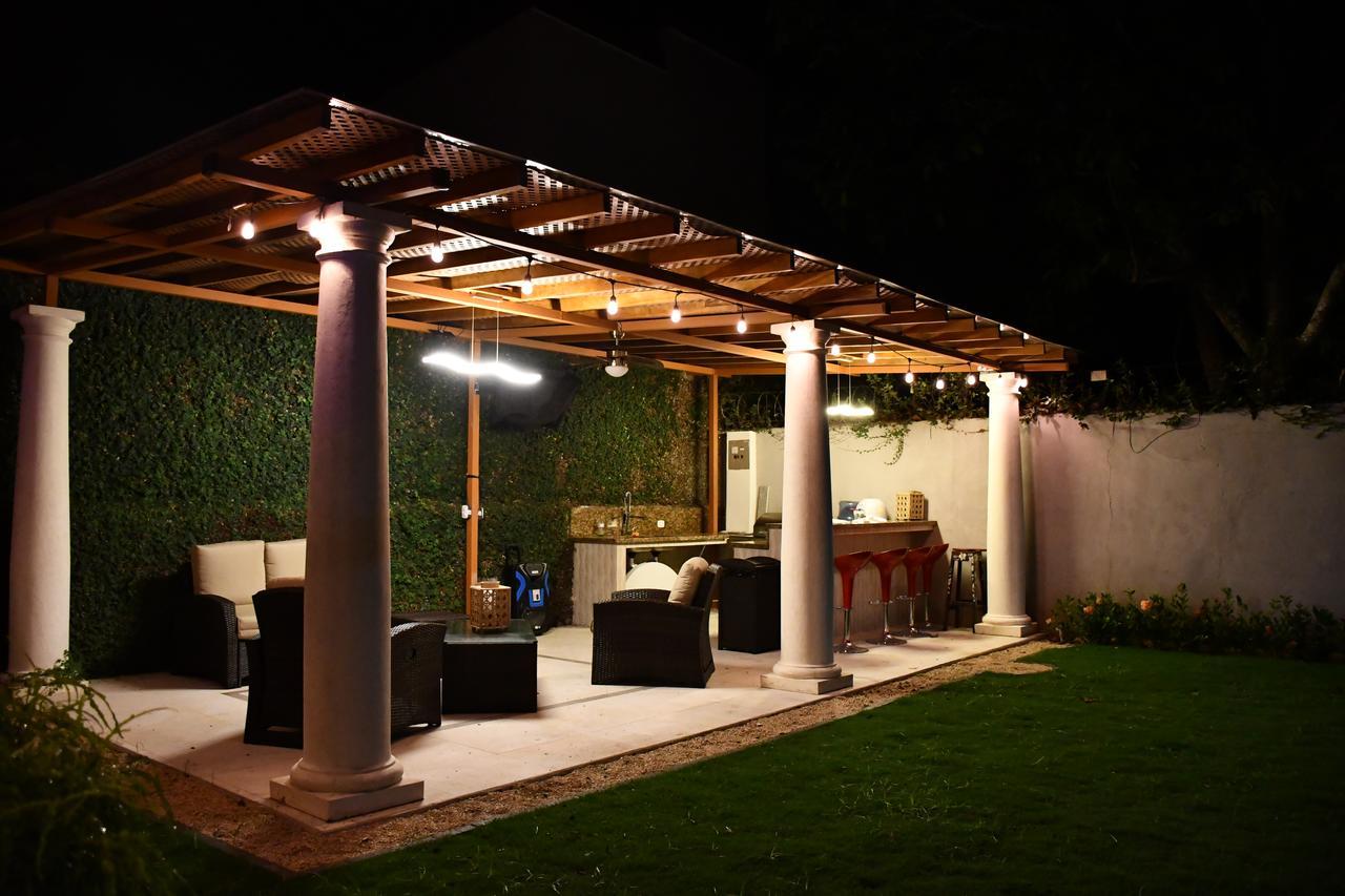 11b Sol Quadplex Apartment *