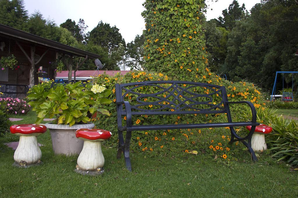 Hotel Altura Poasito