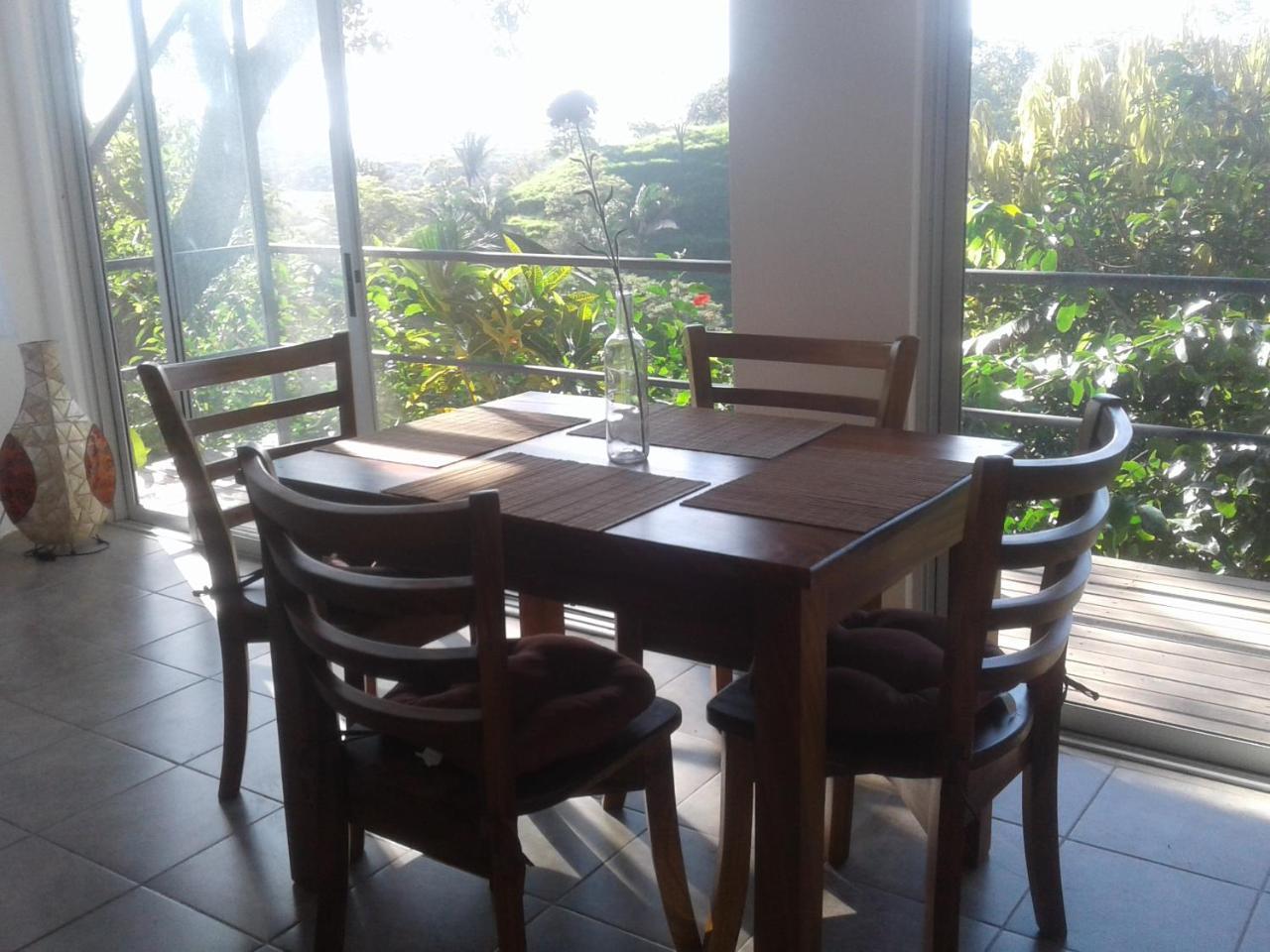 El Nido Rojo Bed & Breakfast Samara