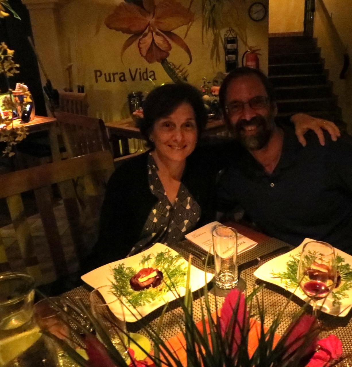 Pura Vida 4*