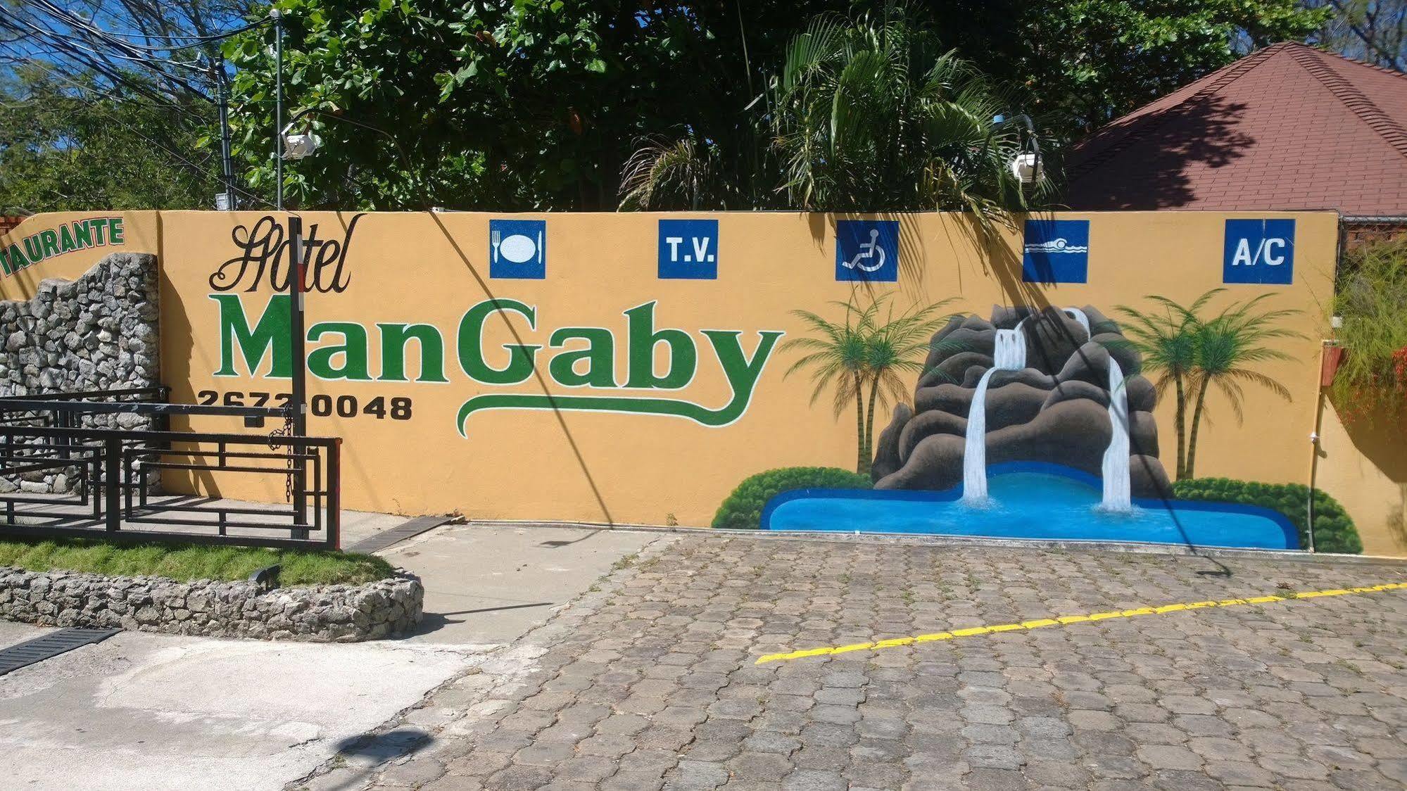 Mangaby Playa Hermosa (Guanacaste)