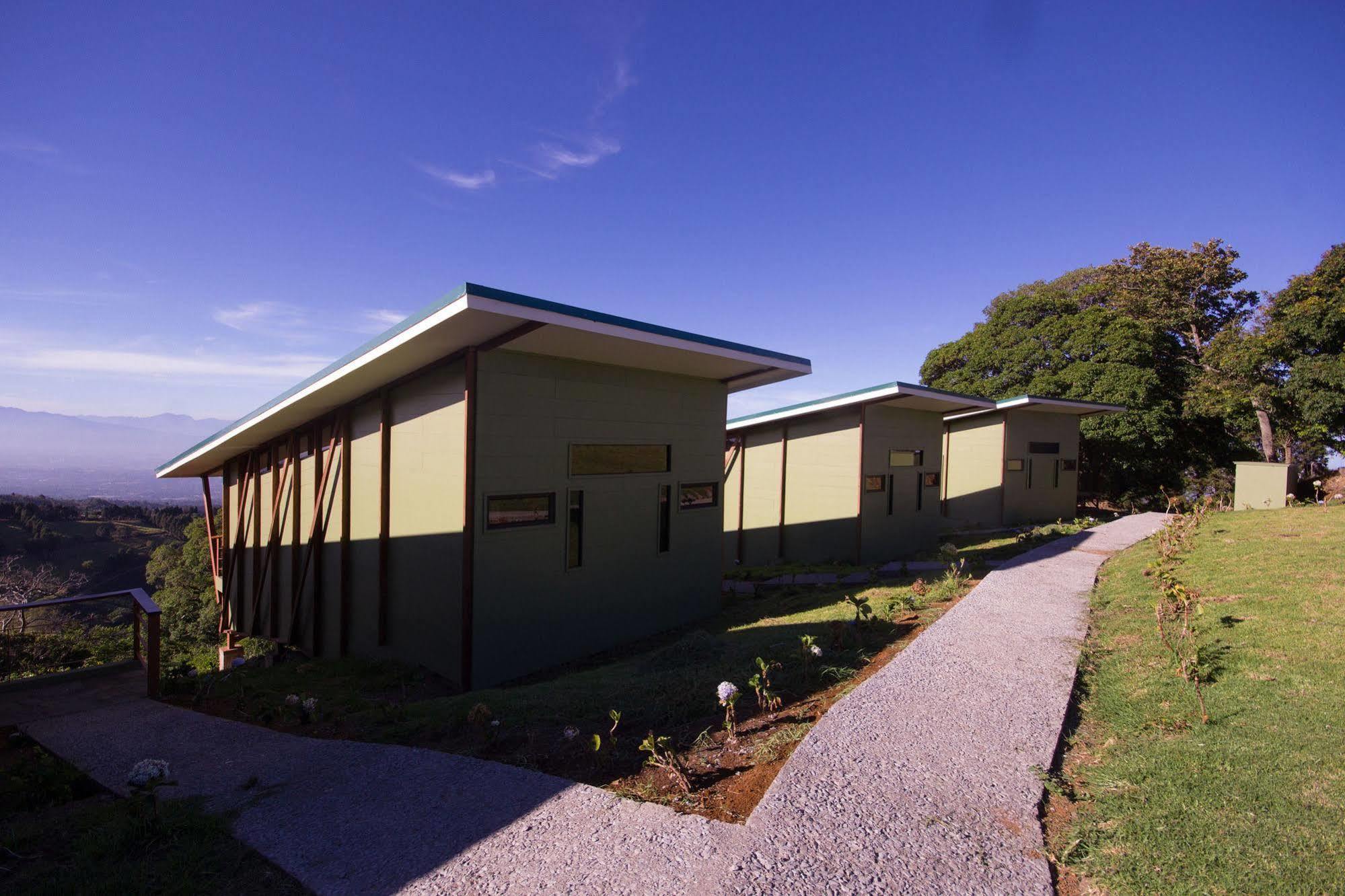 Chayote Hotel 3*
