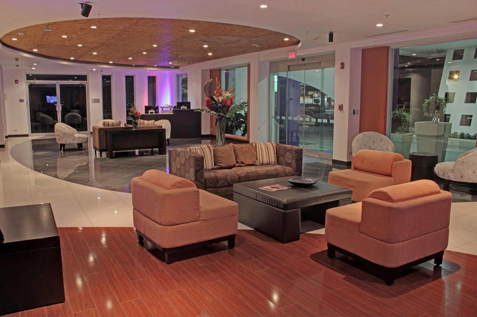Holiday Express Forum Costa Rica By Ihg Hotel 4*