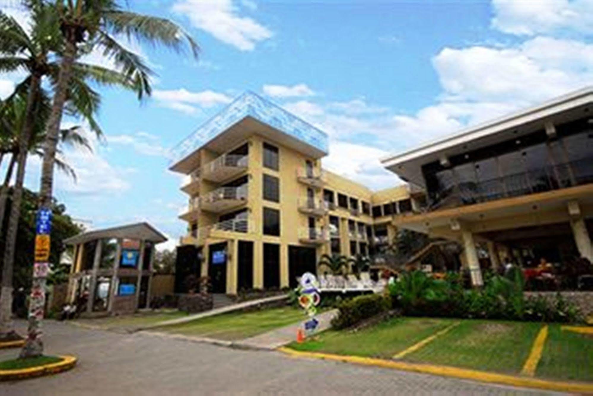 Hotel Paradise Front