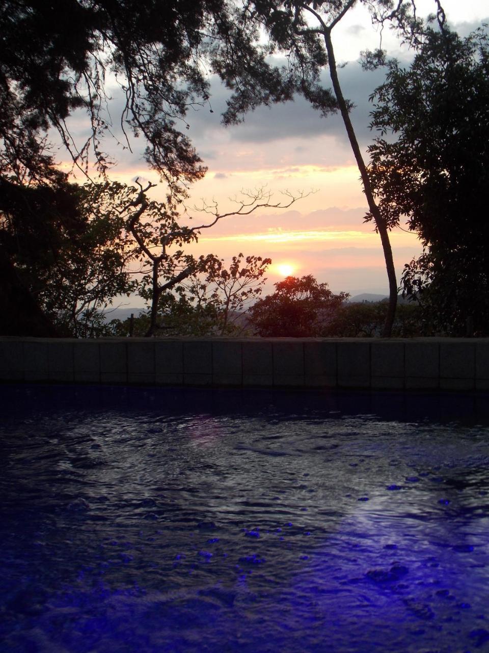 Helvetico Chalets & Reserve San Ramon (Alajuela)