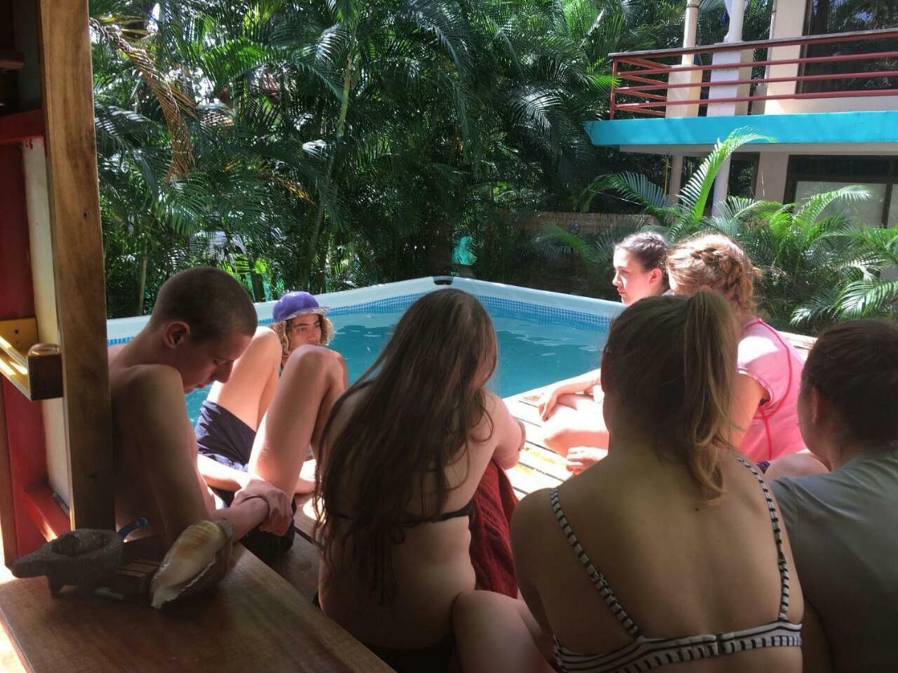 Apartment Chicama : Burnt Toast Surfcamp
