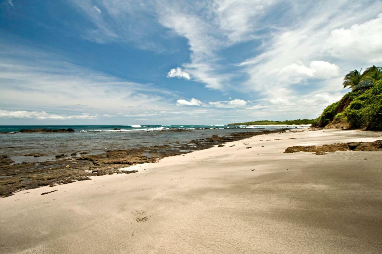 Oceanis * Playa Junquillal