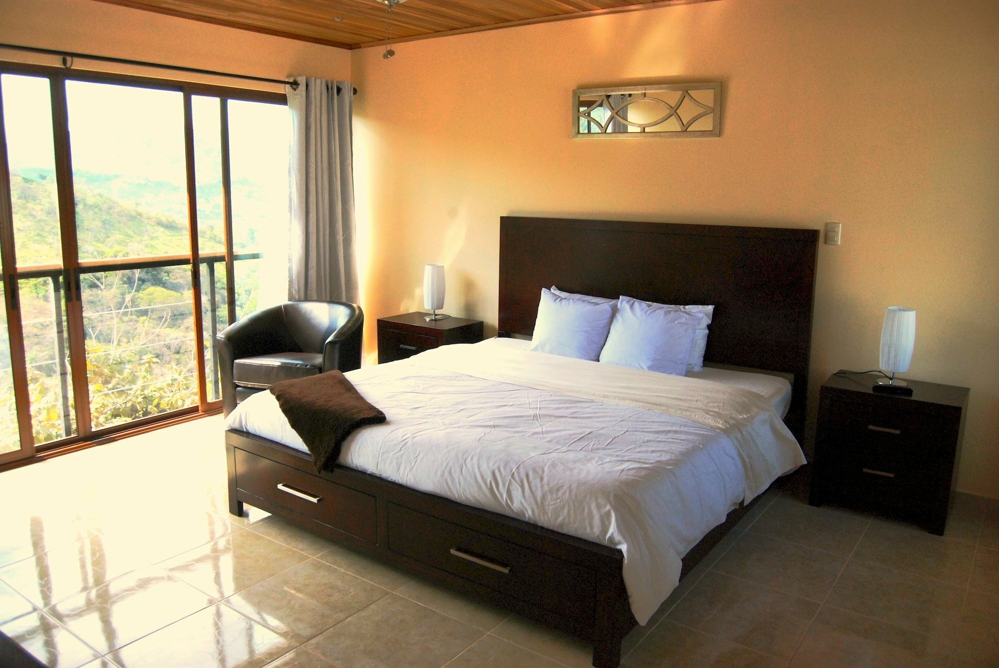 Barons Lodge *