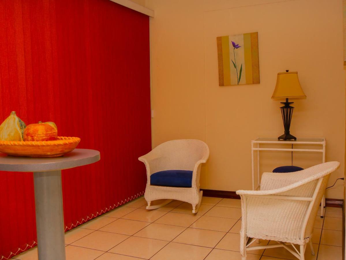 Aparthotel Bamboo Aeropuerto Alajuela