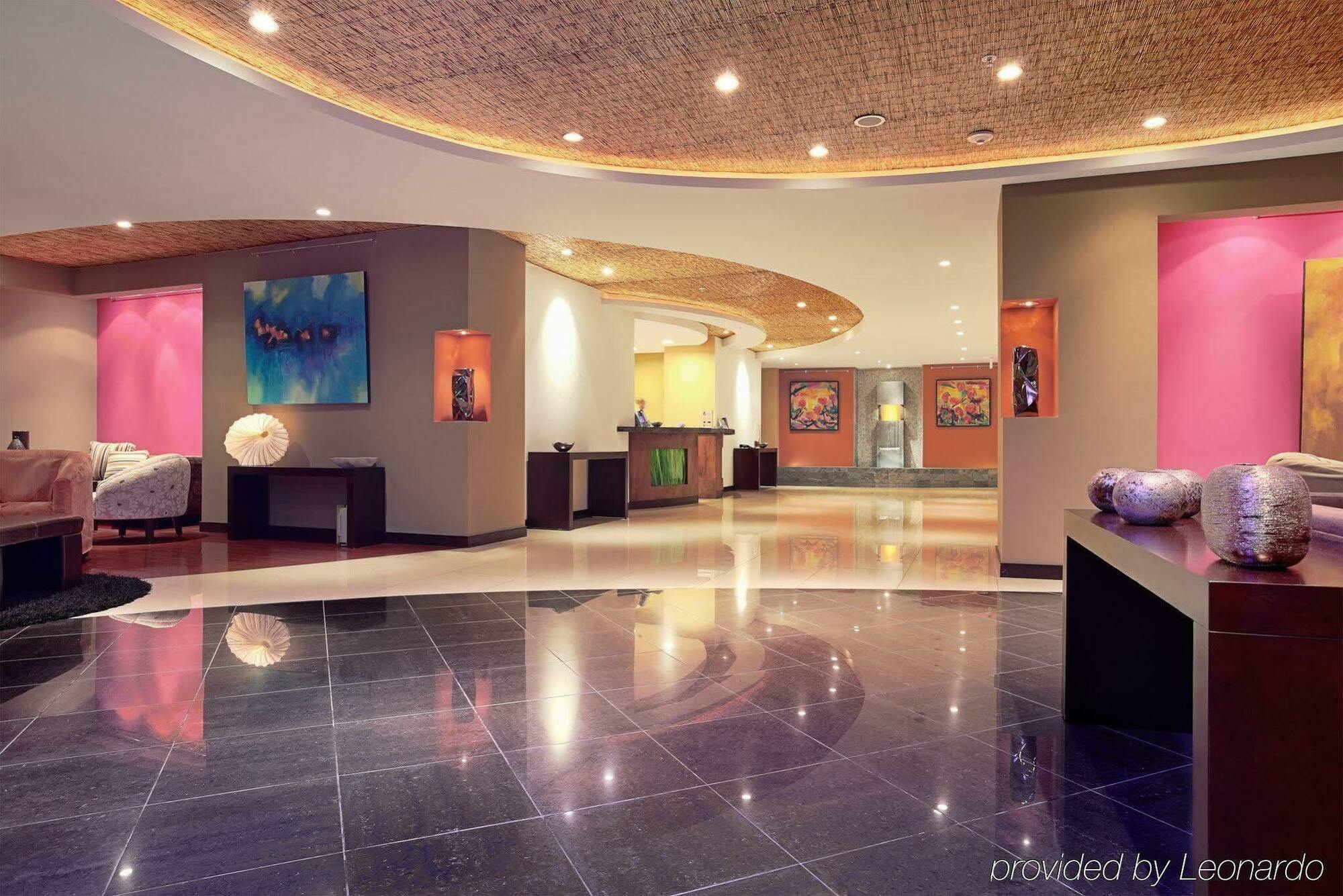Hotel Holiday Express Forum Costa Rica By Ihg San Jose (San Jose)