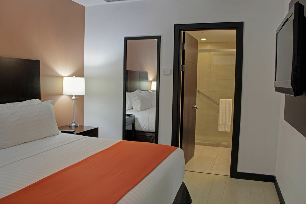 Holiday Express Forum Costa Rica By Ihg Hotel 4*