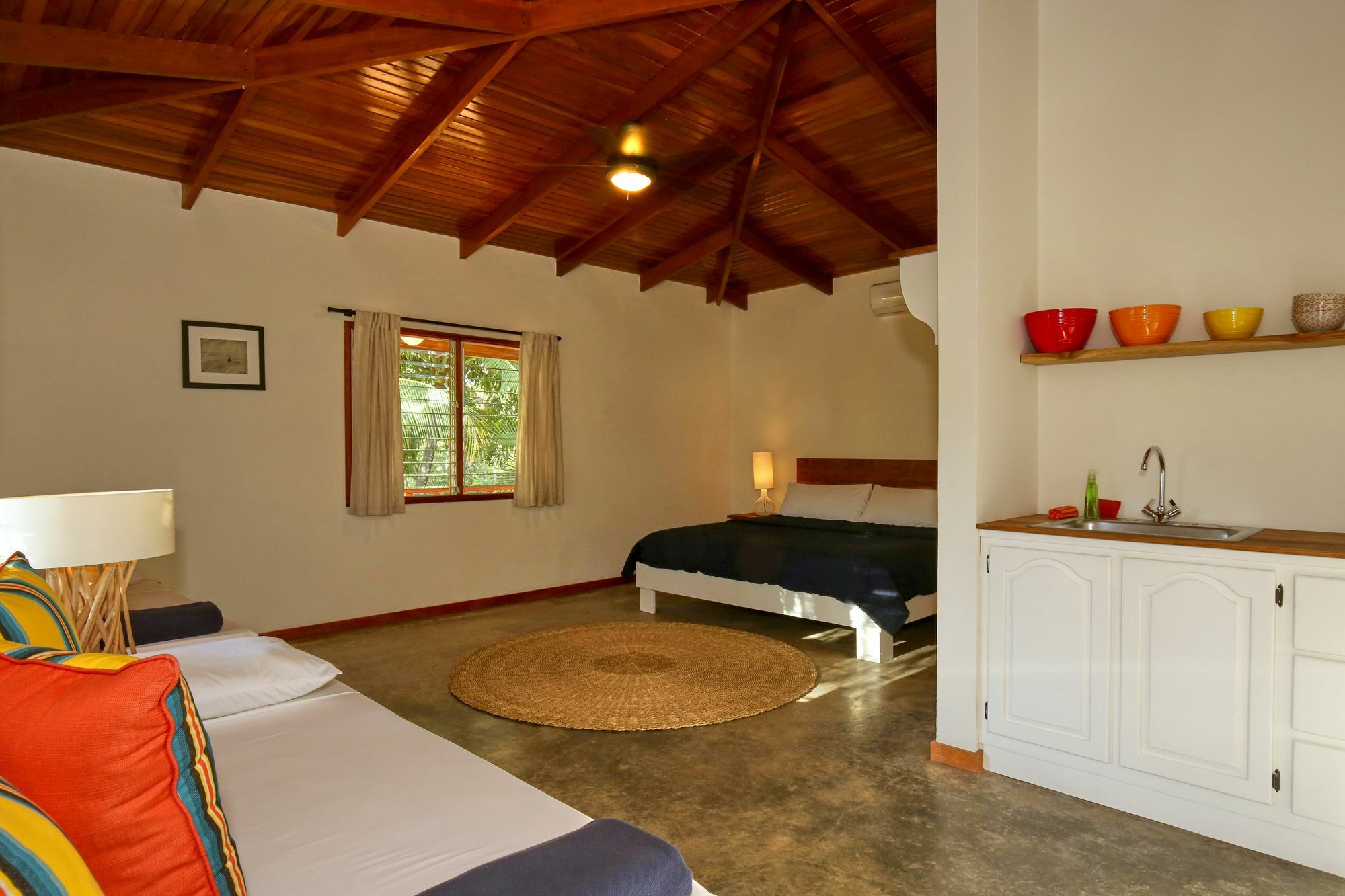 The Sunset Shack Hotel 3*