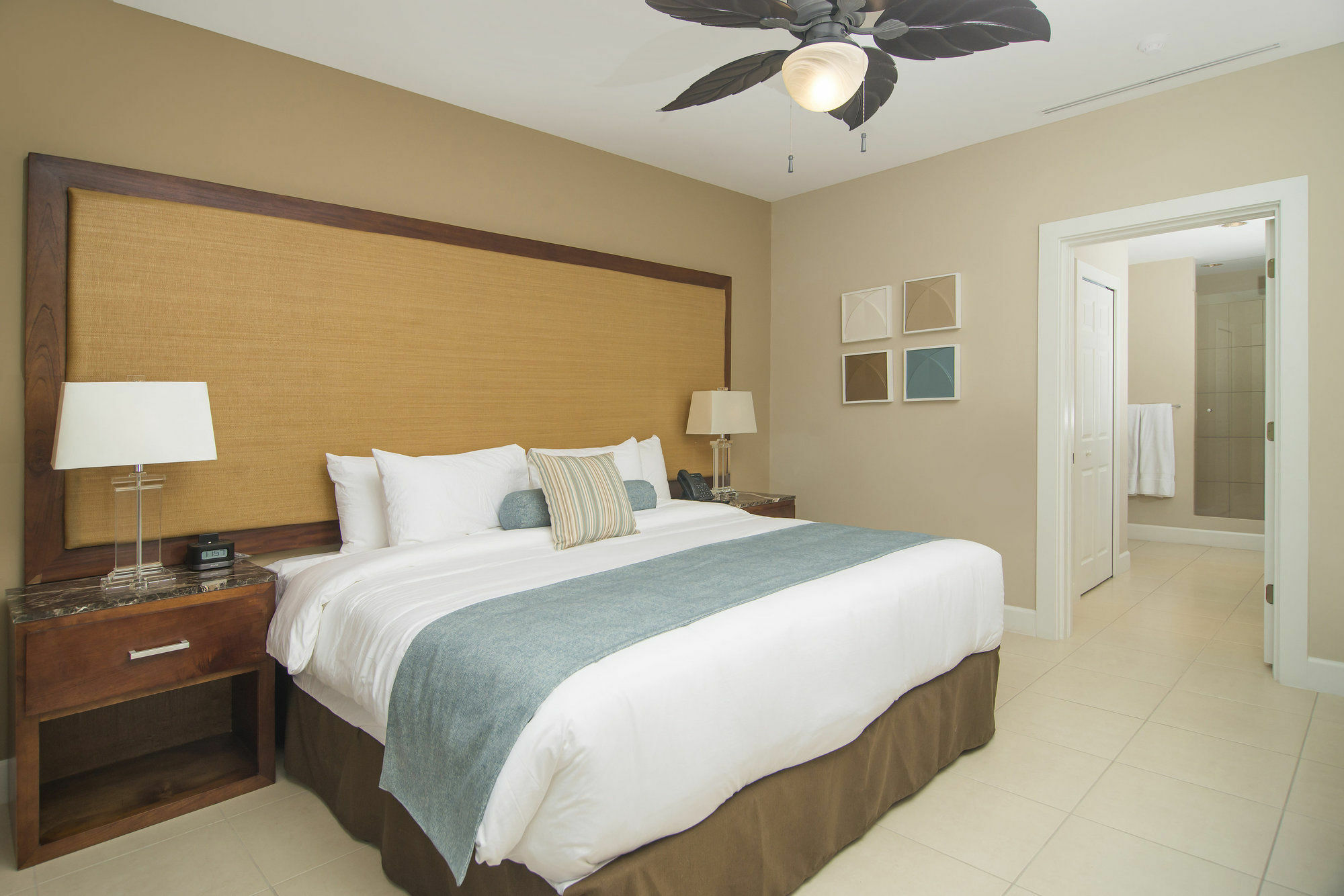 Breeze Private Club Apartment Playas del Coco