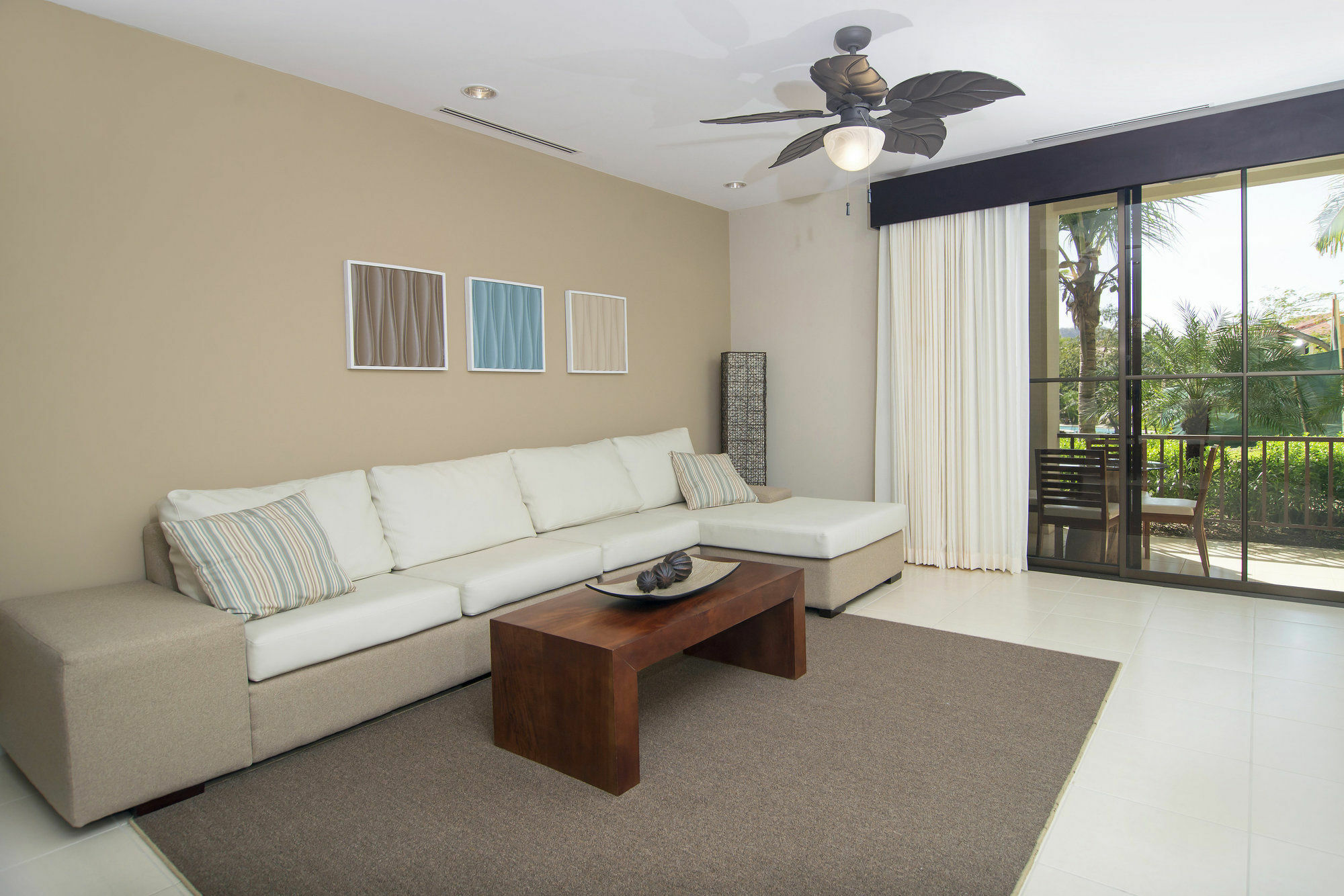 Breeze Private Club Playas del Coco