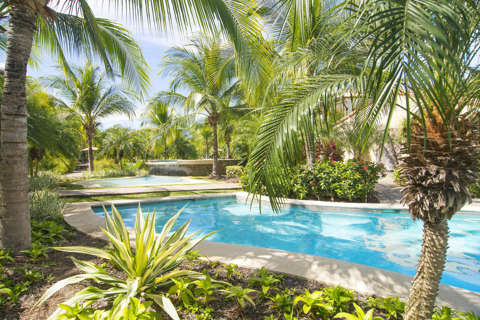 Breeze Private Club Apartment