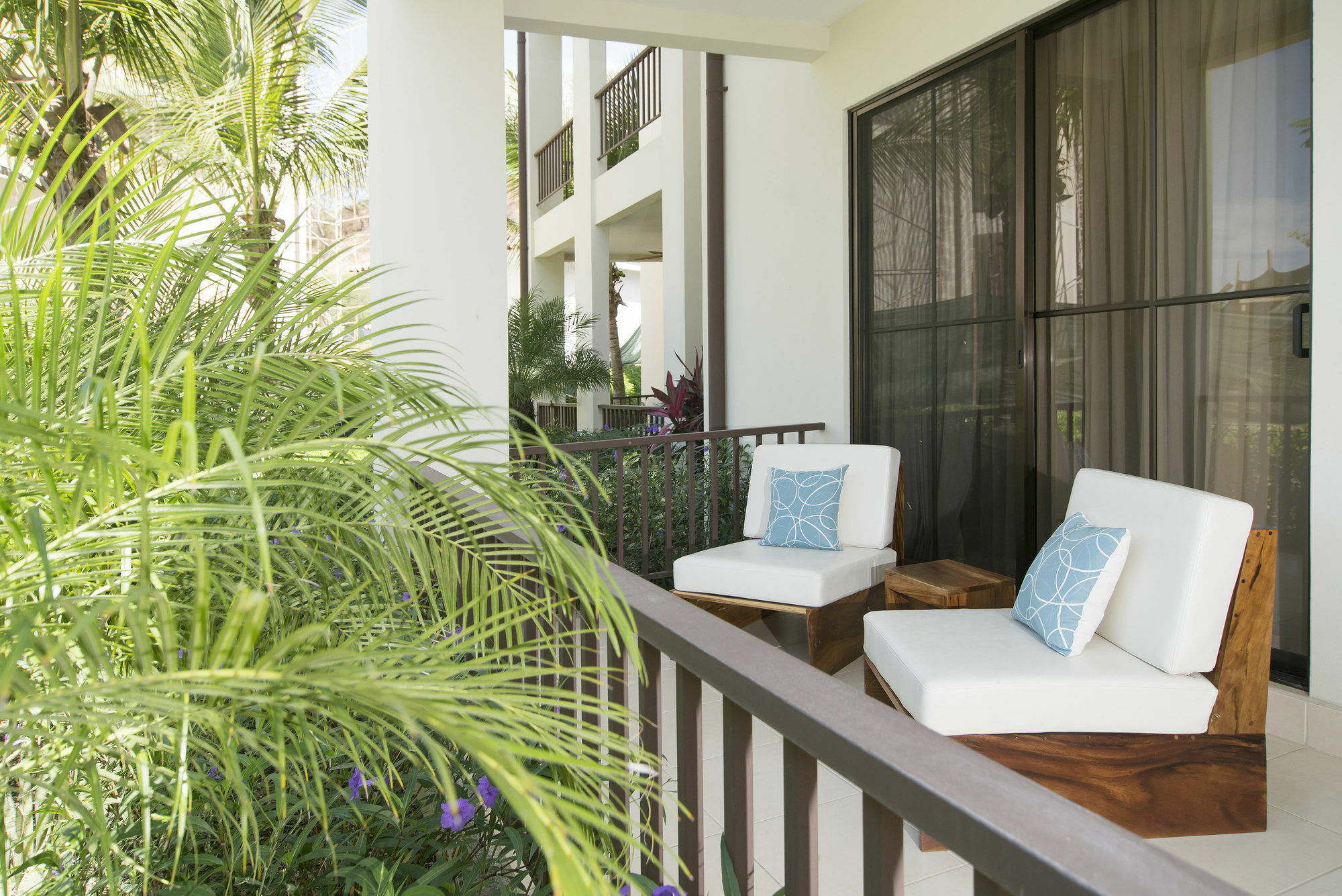 Apartment Breeze Private Club