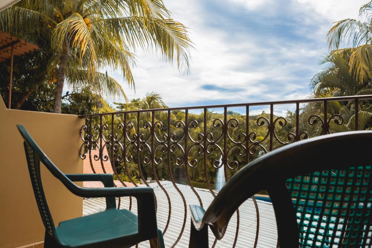 Coco Palms 3*