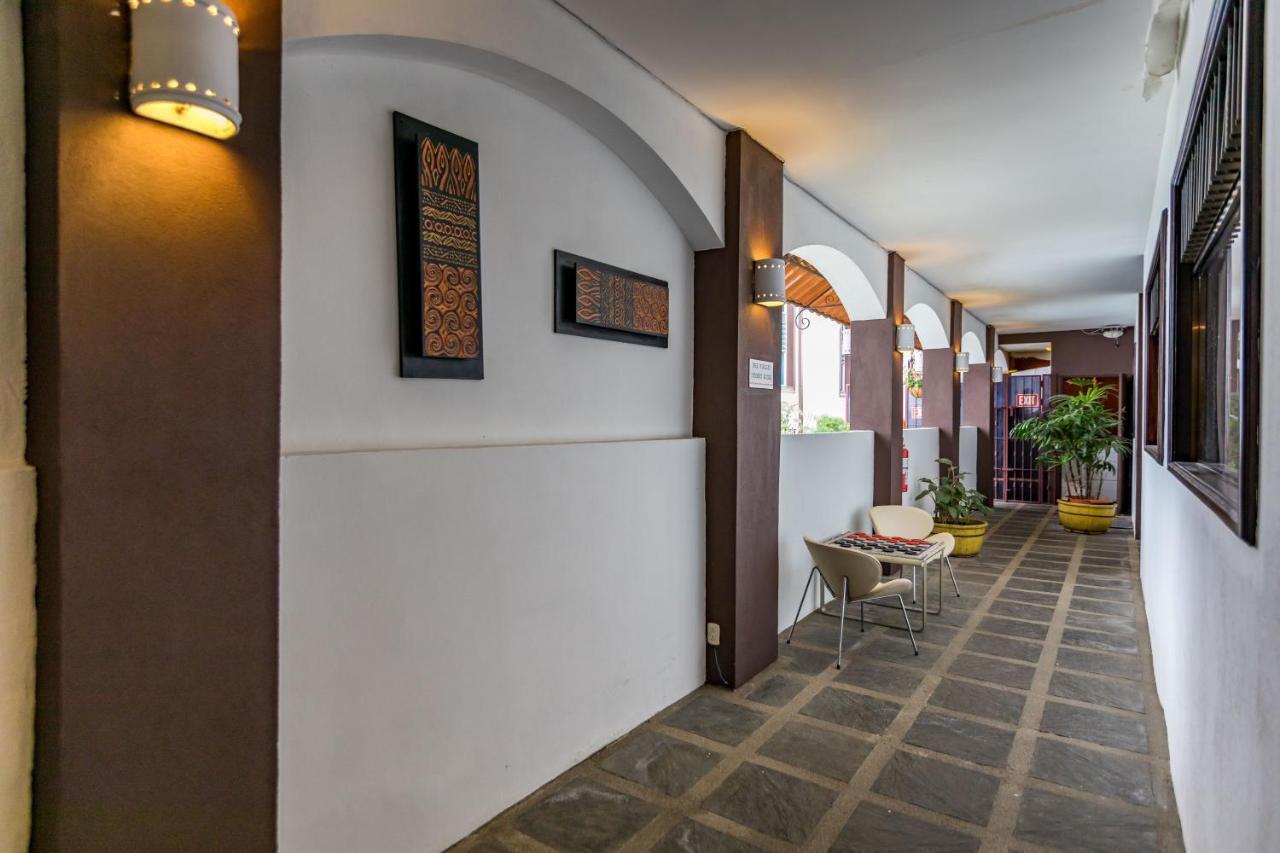 & Hotel