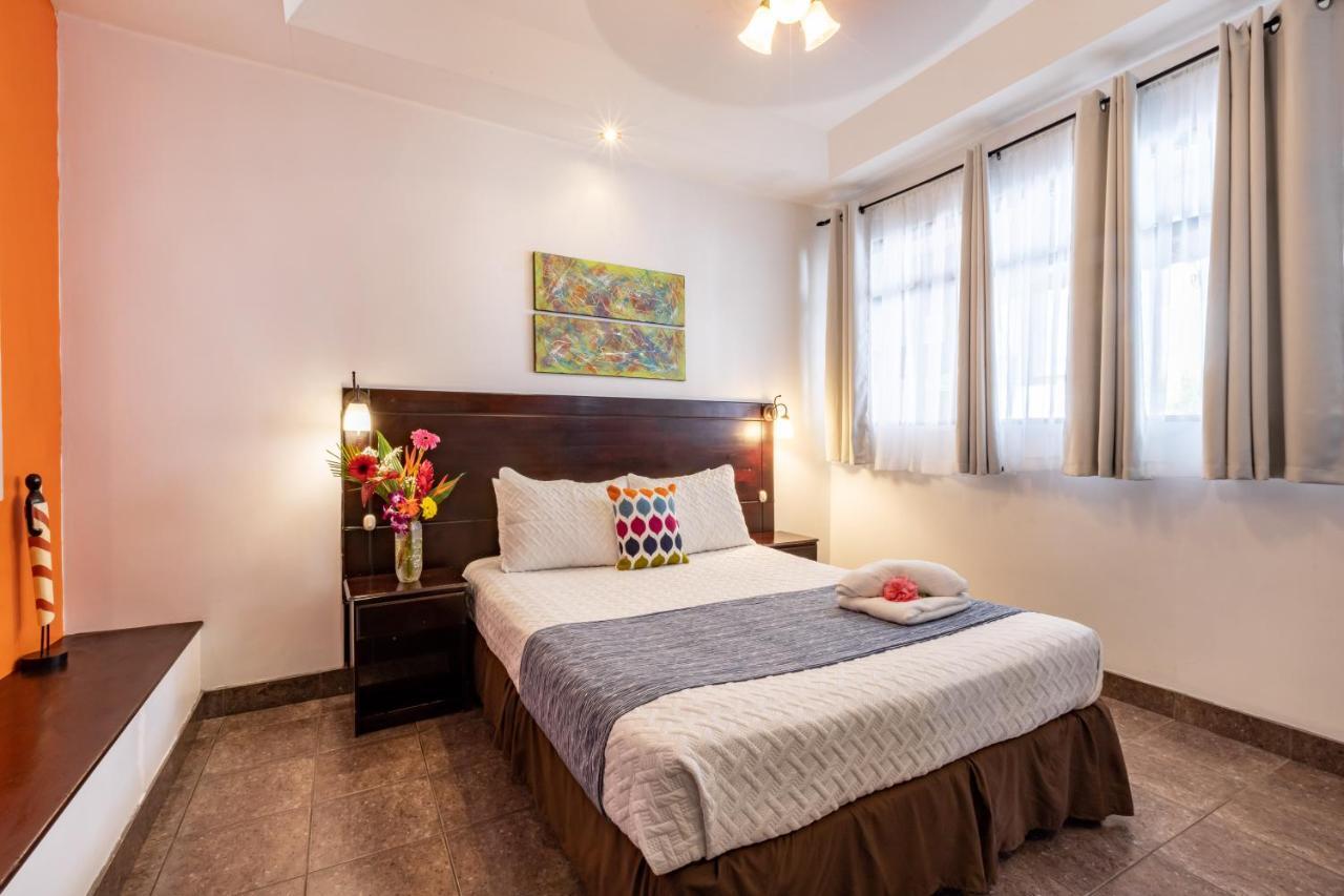 Hotel &