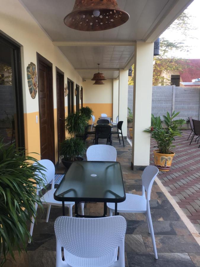 Hotel Cabinas El Colibri 3*