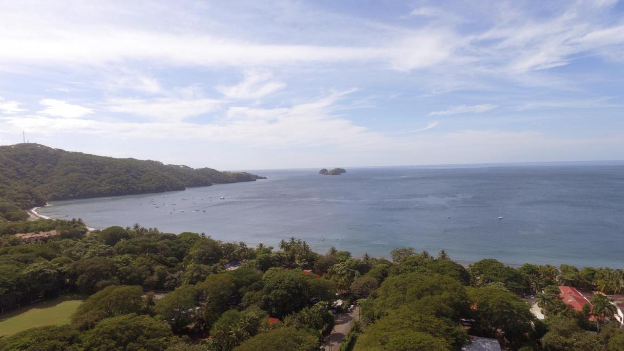 Mangaby Playa Hermosa (Guanacaste)