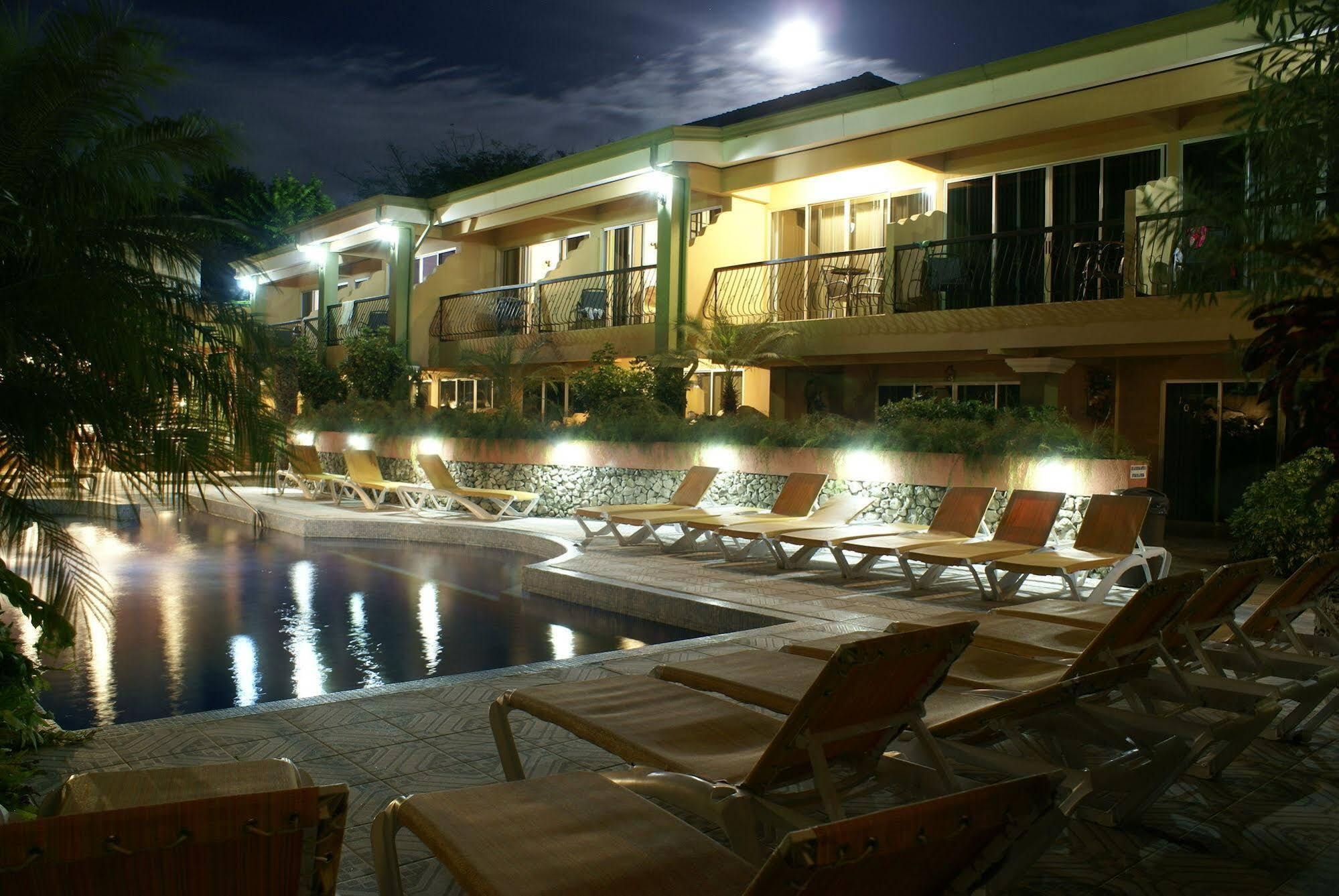 Hotel Mangaby 3*