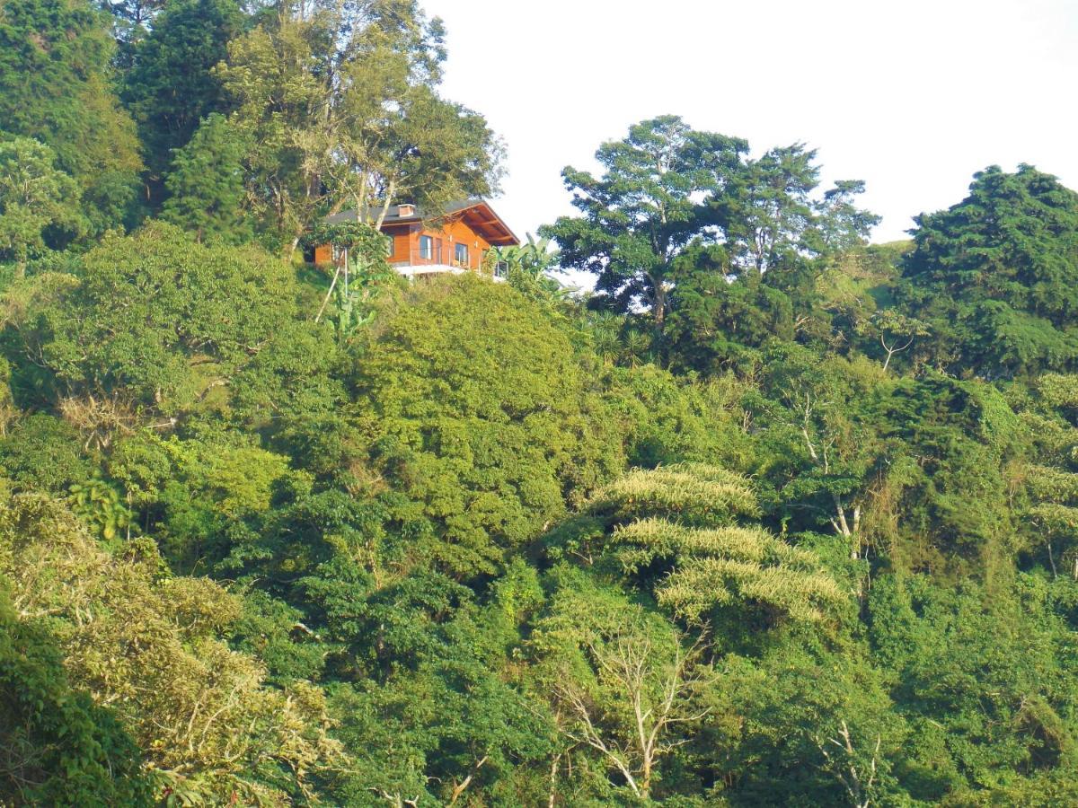 Helvetico Chalets & Reserve Hotel San Ramon (Alajuela)