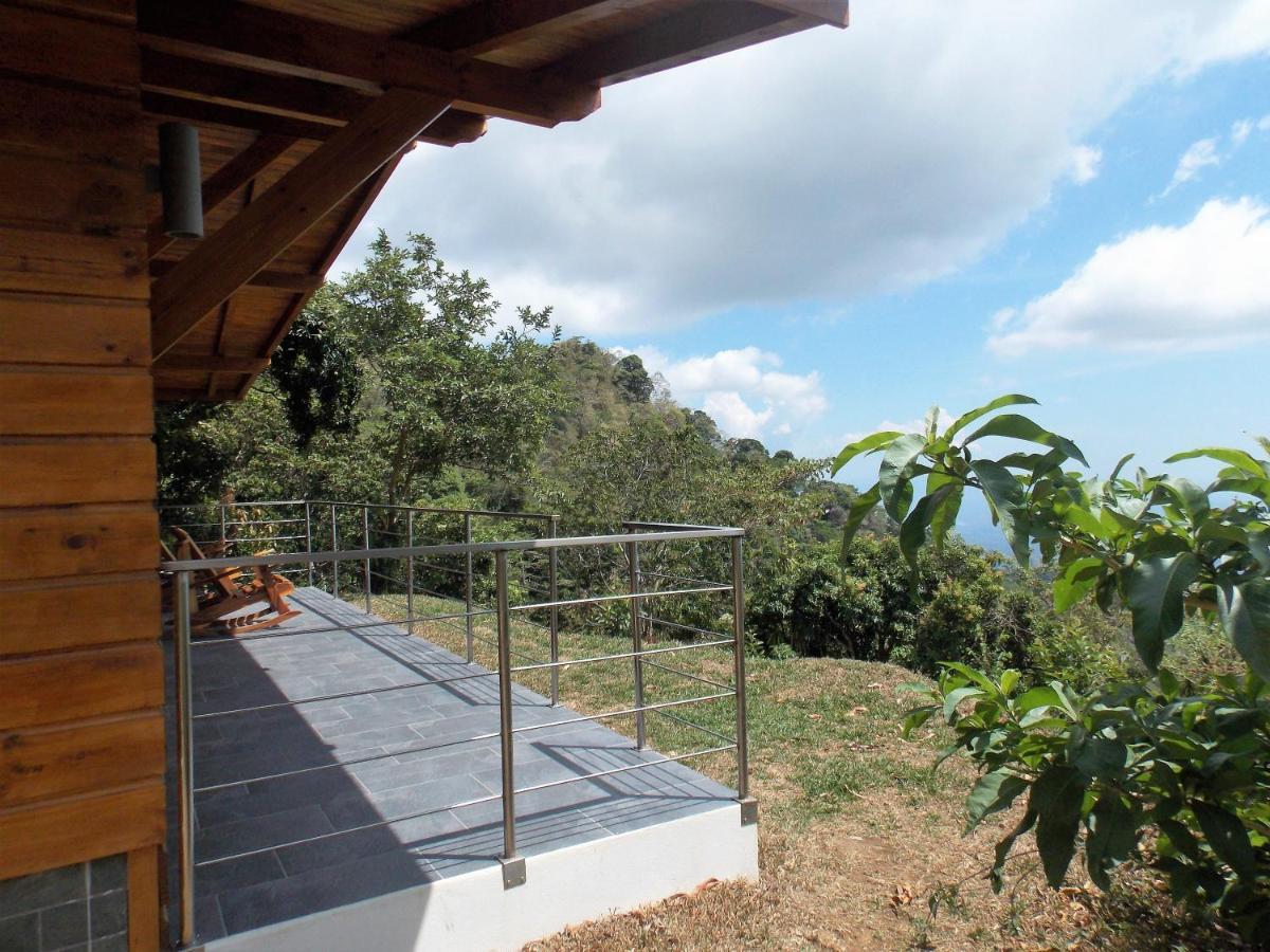 Helvetico Chalets & Reserve San Ramon (Alajuela)