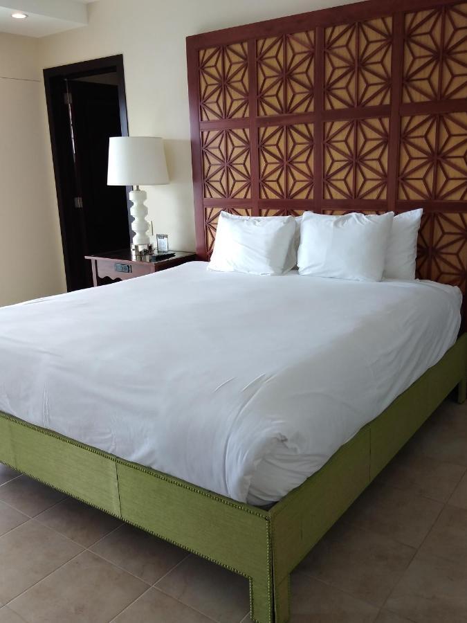 Marina Papagayo Hotel Culebra